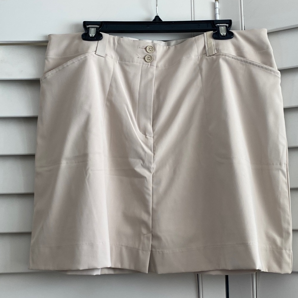 Nike Dri-Fit, Light Khaki Skort, size 16